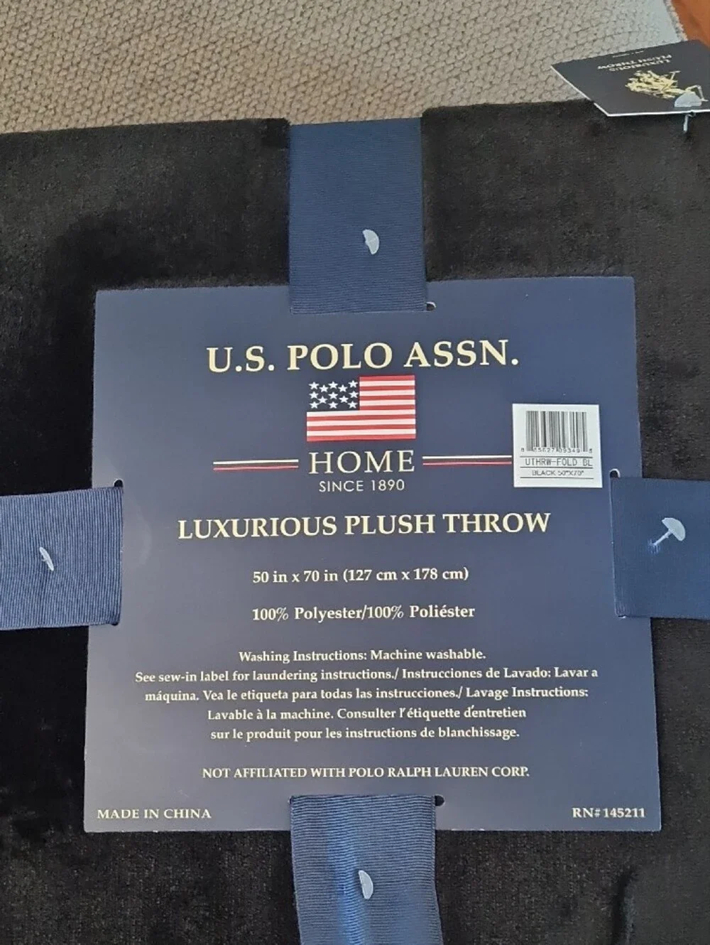 U.S. Polo Assn. Luxurious Plush Throw - Black